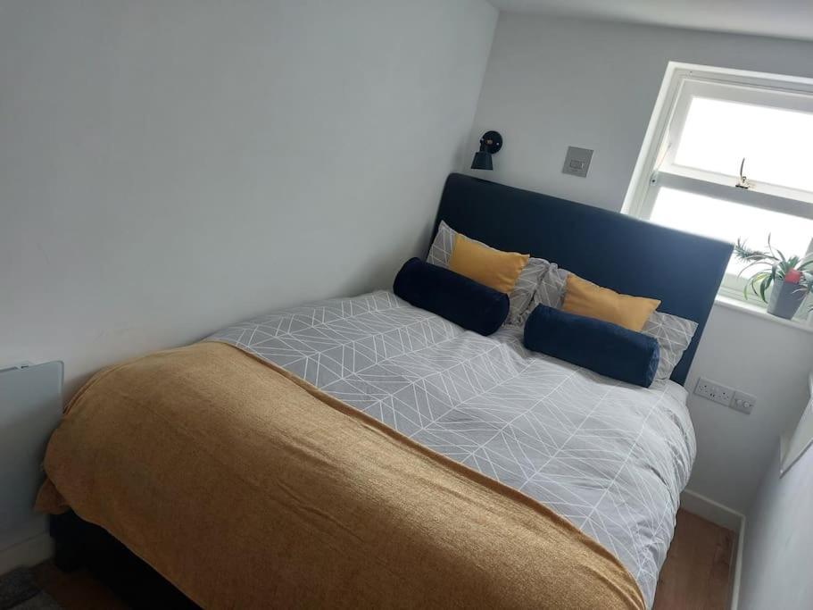 1 Bedroom Modern Duplex Southampton Dış mekan fotoğraf